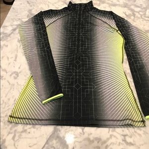 Nike Pro running 1/2 zip top